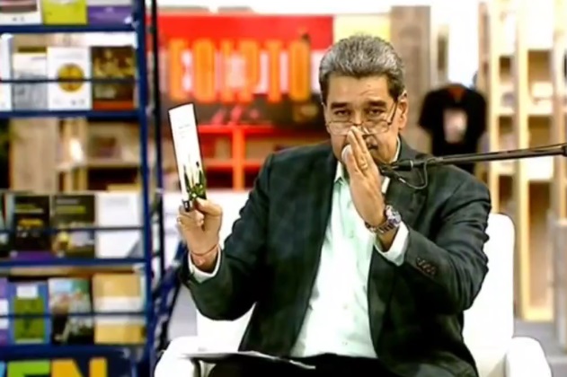 تمجید مادورو از رهبر انقلاب