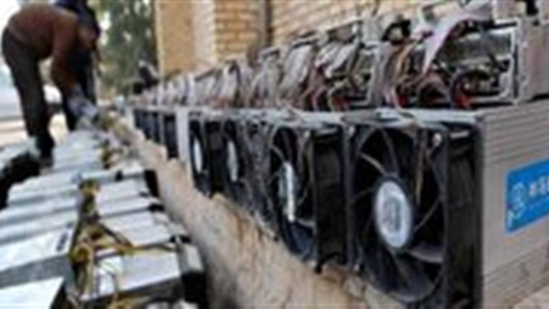 کشف بیش از ۳۰۰ دستگاه رمز ارز غیرمجاز در استان مرکزی