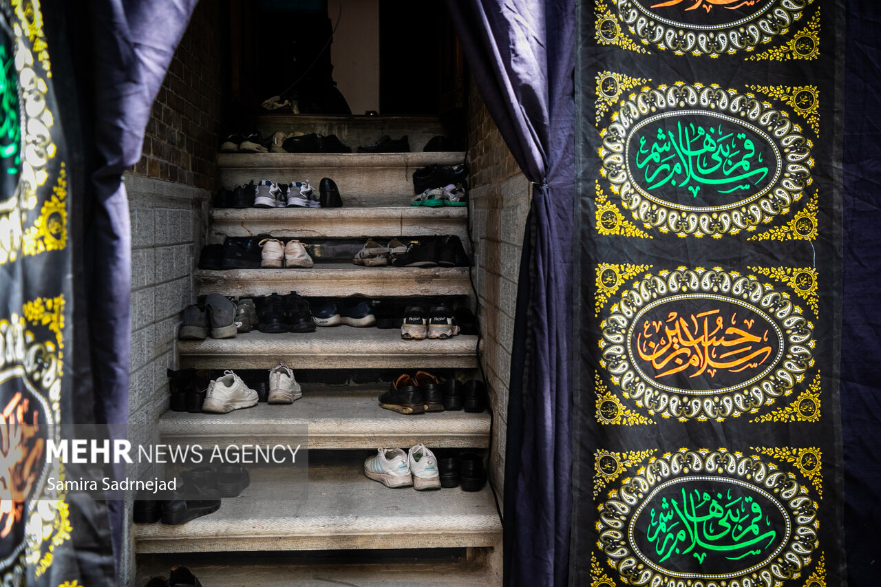 آیین عزاداری حسینی در خانه تاریخی ملک