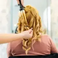 عوارض فر کردن مو و هر آنچه باید بدانید