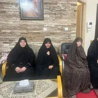 معاون رئیس‌جمهور با مادر شهیدان باقری دیدار کرد