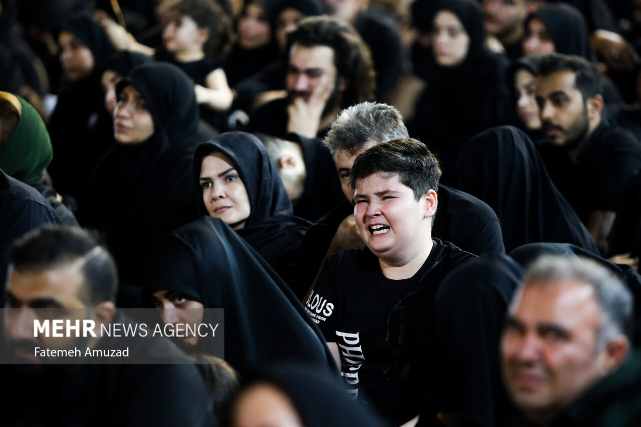 مراسم عزاداری محرم در هیئت ریحانه الحسین (س)