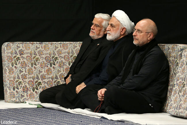 عکس/ تصاویری از مراسم عزاداری شب عاشورای حسینی در حسینیه امام خمینی(ره)