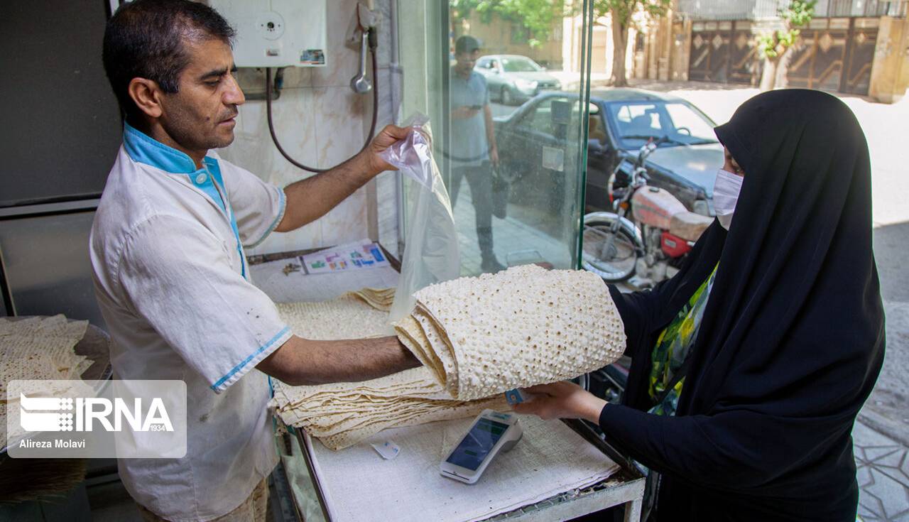2800 کیسه آرد ویژه ایام محرم بین نانوایان ساری توزیع شد