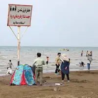 هشدار به مسافران ساحلی در مازندران؛ خزر مواج و طوفانی است