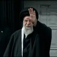 فرمانده ایستاده در میدان؛ بخوان برای ایران