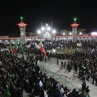 قم در شب عاشورای حسینی غرق در ماتم شد