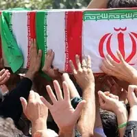 تشییع پیکر ۲ شهید همزمان با عاشورای حسینی در حرم مطهر رضوی