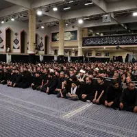 مراسم عزاداری شام غریبان حسینی در حسینیه امام خمینی برگزار شد