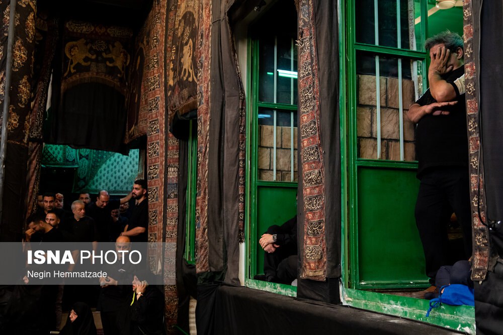 مراسم عزاداری تاسوعا در حسینیه 200 ساله تهران 