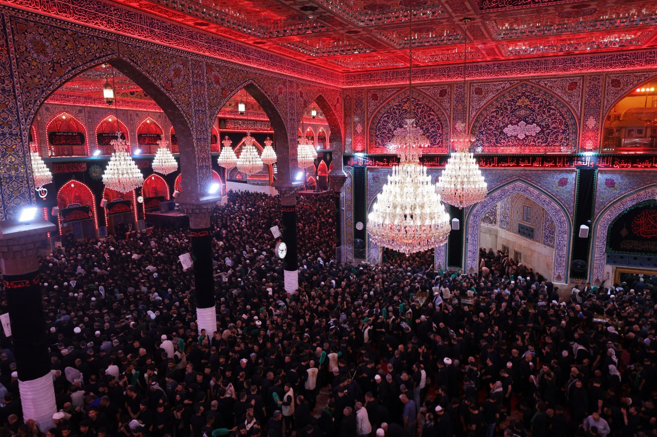 عکس/ تصاویر خبرگزاری فرانسه از شب عاشورا در کربلای معلی