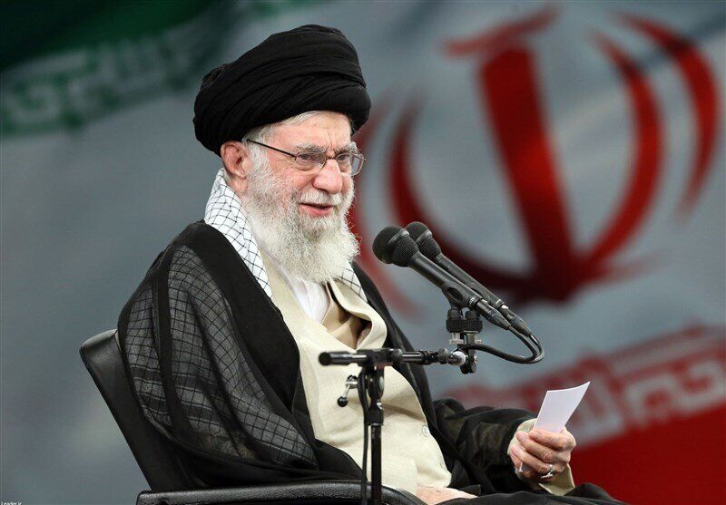 حمایت قاطع 102 استاد سطوح عالی حوزه قم از رهبر انقلاب