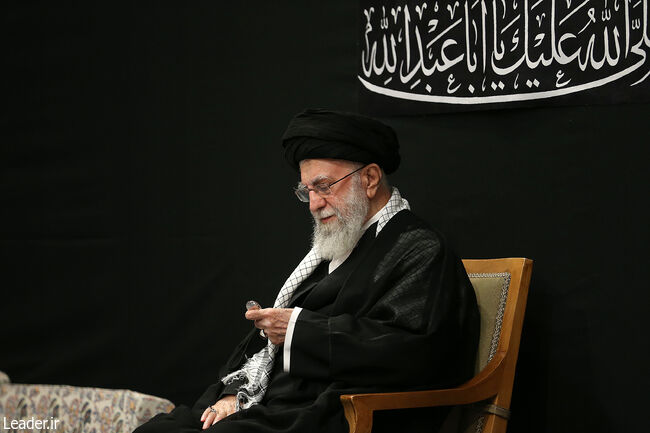سرمقاله فرهیختگان/ کارآمدی رهبری دینی در 2 جنگ نظامی و روانی