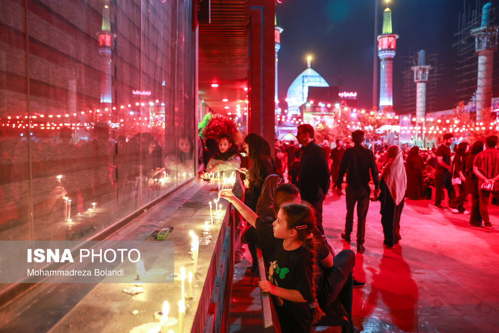 عکس/ مراسم شام غریبان حسینی در تهران