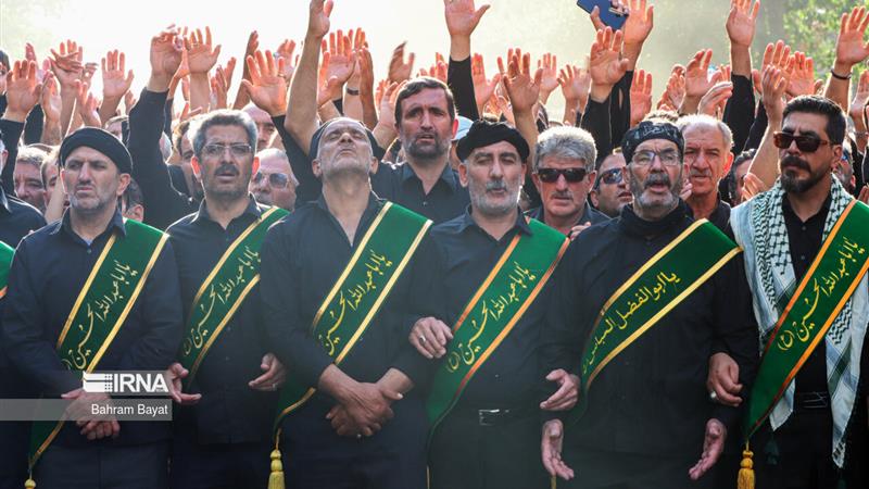 اجتماع پرشور زینبیون زنجان آغاز شد