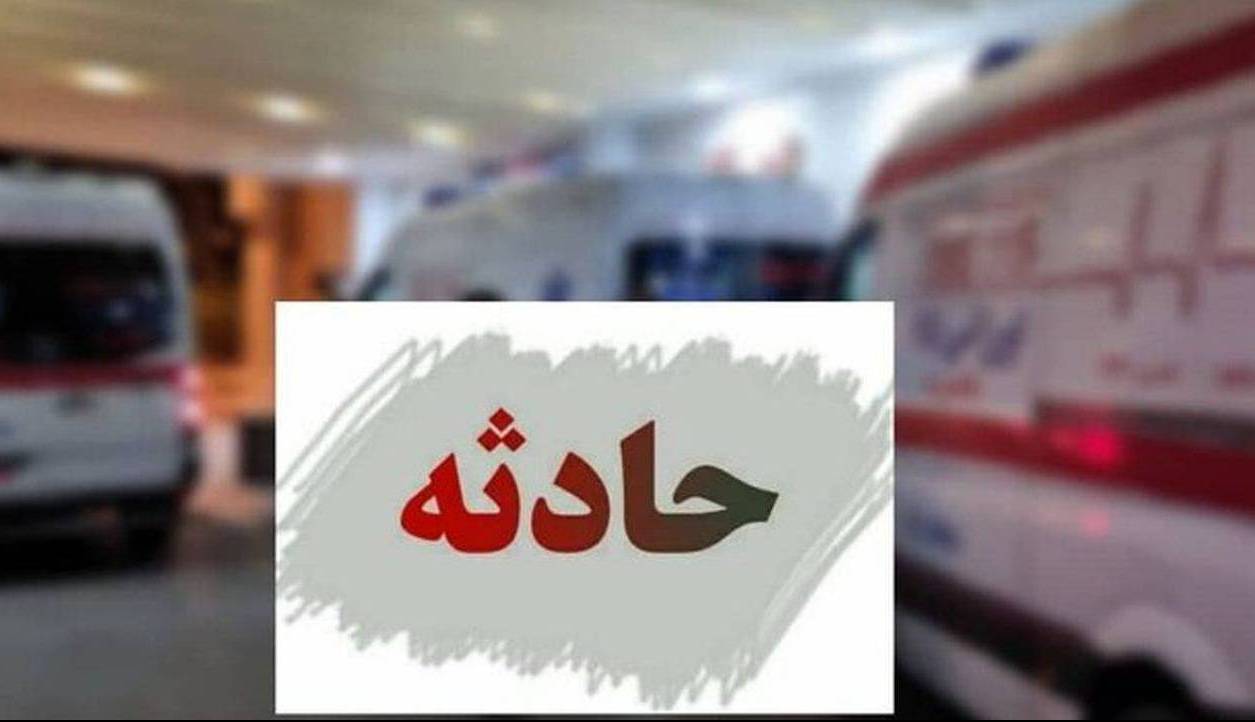 برخورد دو خودروی پژو و سمند ۱۰ مصدوم برجای گذاشت