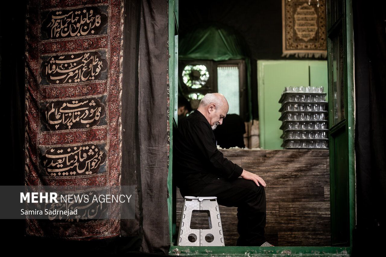 روضه روز یازدهم محرم در حسینیه سادات اخوی