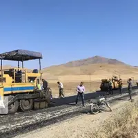انجام عملیات زیرسازی ۱۲۵ کیلومتر راه روستایی در هرمزگان