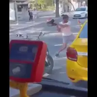 درگیری خیابانی در ازمیر؛ کلاه ایمنی به سلاح بدل شد!