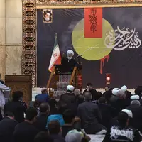 عکس/  مراسم شام غریبان اباعبدالله حسین (ع) در حرم مطهر امام خمینی