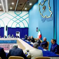 پیشنهاد عفو عمومی زندانیان سیاسی