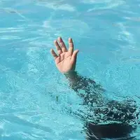 نجات نوجوان ۹ ساله از خطر غرق‌شدگی در ساحل دریای چابهار