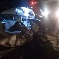 تصادف مینی‌بوس کارگران و پژو در محور زرند - سی‌ریز؛ 2 نفر جان باختند