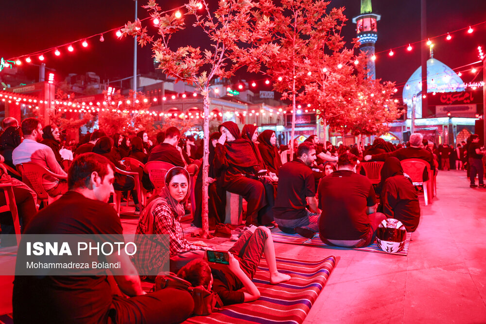 عکس/ مراسم شام غریبان حسینی در تهران