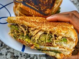 با این ساندویچ مرغ یک روز عالی رو شروع کن