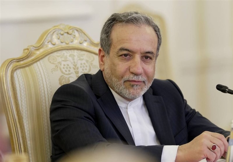 تصاویری از گفتگوی عراقچی با ولیعهد عربستان