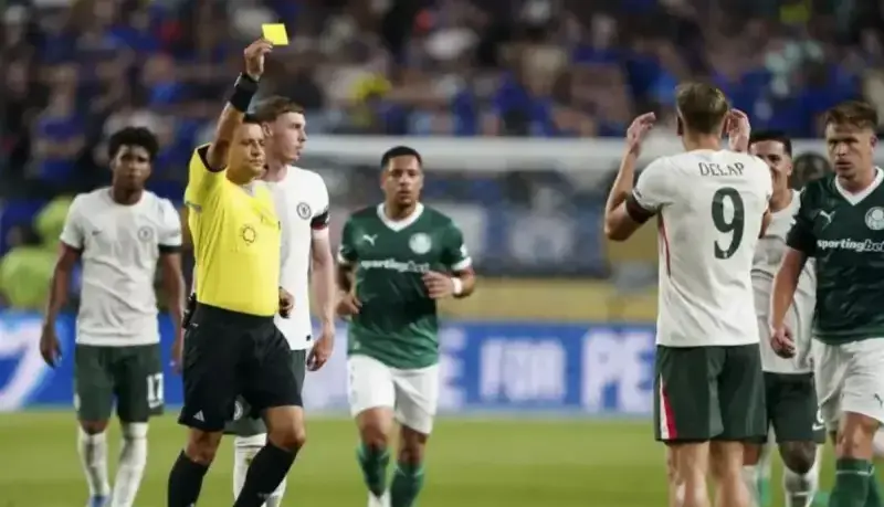 با حذف اخطارها؛ همه در فینال جام جهانی هستند