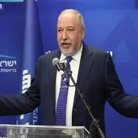 لیبرمن: نتانیاهو خطر واقعی برای اسرائیل است