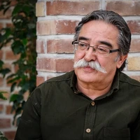 عیادت مدیرعامل موسسه هنرمندان پیشکسوت از احمد عربانی