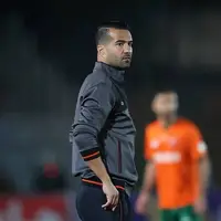 شجاعی سرمربی صنعت نفت آبادان شد