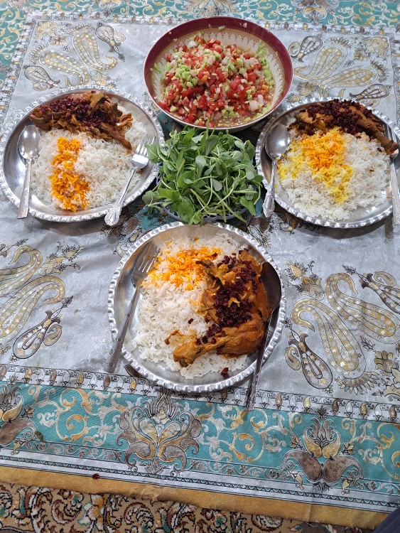 از شما/سلام ودرود بر دوستان عزیز نهار امروز  زرشک پلو مهدی پز 