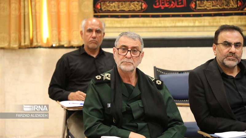 فرمانده سپاه ایلام: فداکاری نیروهای مسلح و ایستادگی ملت باید زنده و پررنگ بماند