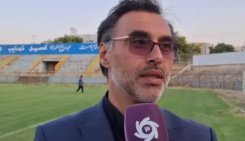نصف شمس اذر از باشگاه رفتند!
