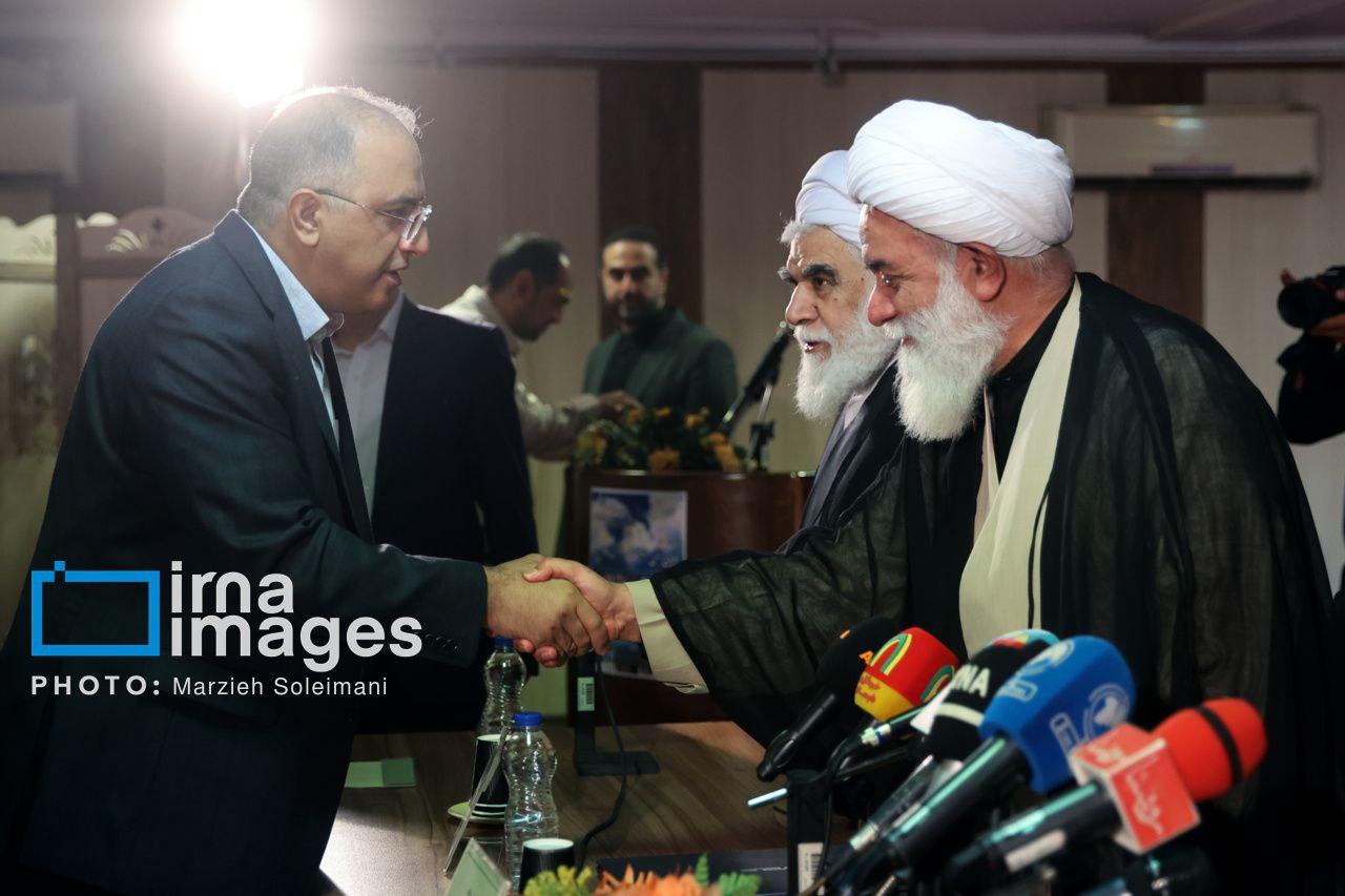 همایش ملی «ادیان الهی و مساله تهاجم صهیونیزم و غرب به ایران»