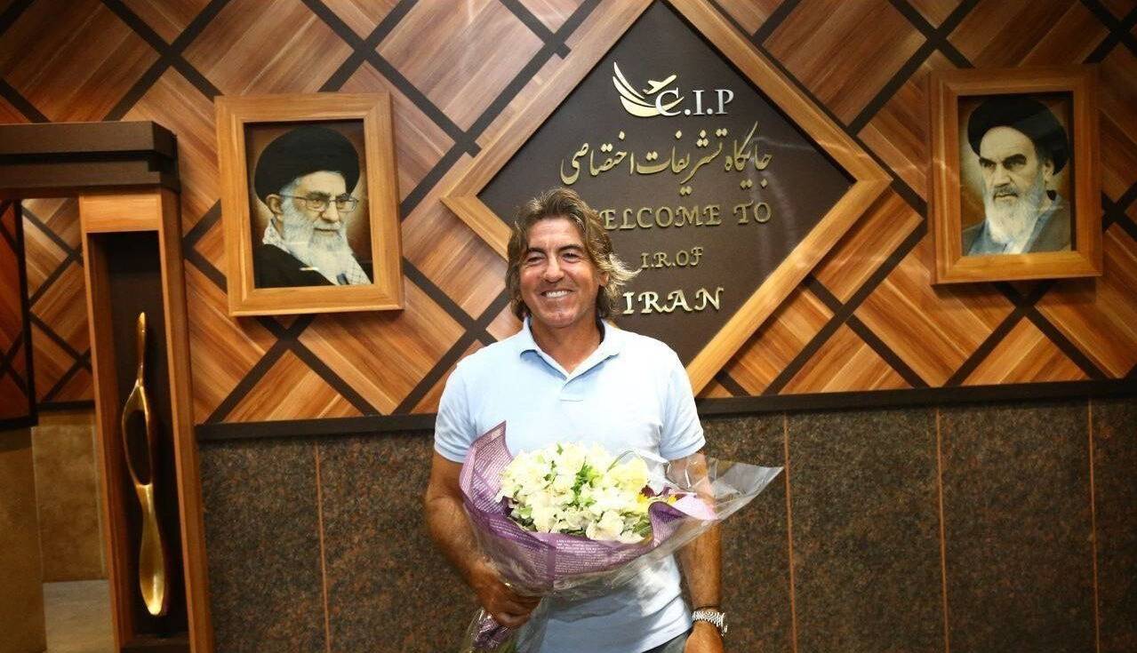 ذوالفقارنسب: ساپینتو برای اتمام کار نیمه‌ تمامش به ایران آمده است