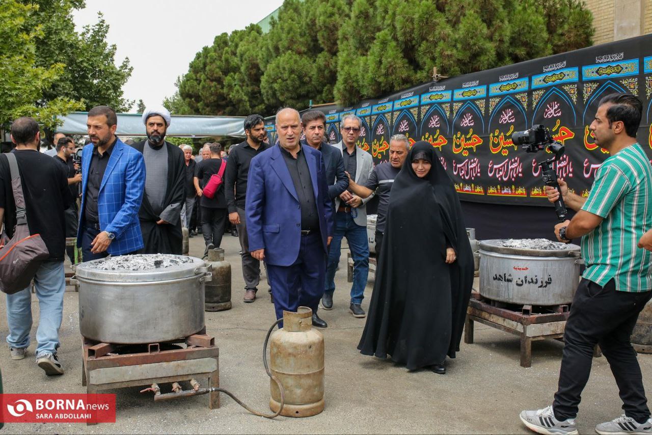 آیین سوگواری و مراسم نذرواره در مرکز ملی فوتبال 