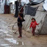 حمله هوایی اسرائیل به چادرهای جنگ‌زدگان در غرب غزه