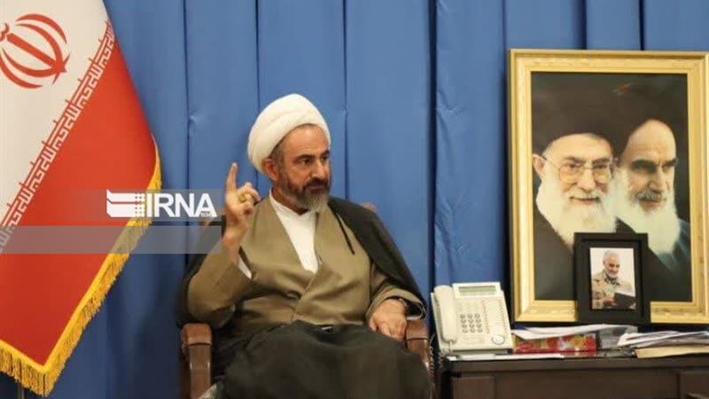 امام جمعه ایلام: اولویت مواکب اربعین ارتقای فرهنگ زیارت و معرفتافزایی باشد