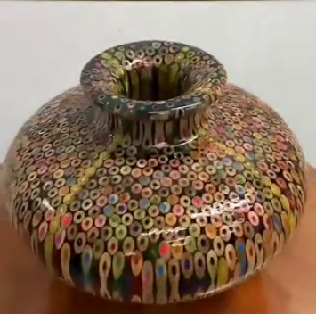 ساخت گلدان زیبا با مداد رنگی!
