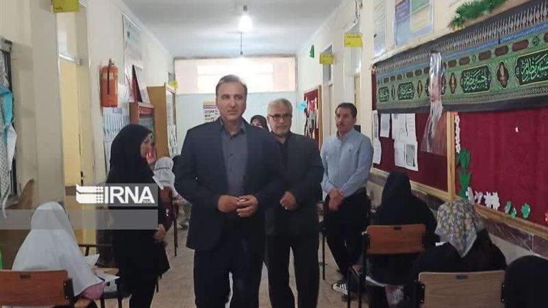 رقابت بیش از ۳۴۰۰ دانشآموز ایلامی برای ورود به مدارس سمپاد