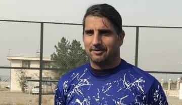 من آن کسی هستم که ساپینتو را کنترل کند!
