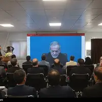 افتتاح فاز نخست نیروگاه خورشیدی آفتاب شرق در اصفهان