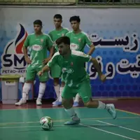 دربی اصفهان؛ هت‌تریک آقای گل و اخراج آقای کلین شیت