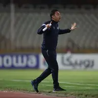 بازیکن سابق استقلال در لیگ یک سرمربی شد