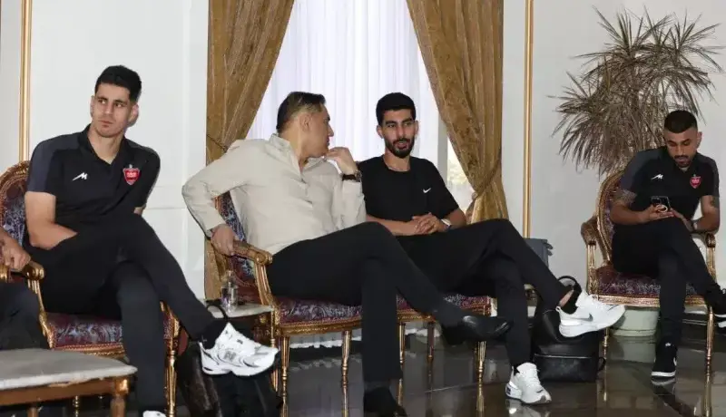 دیدار دوباره ستاره پرسپولیس با مربی محبوب