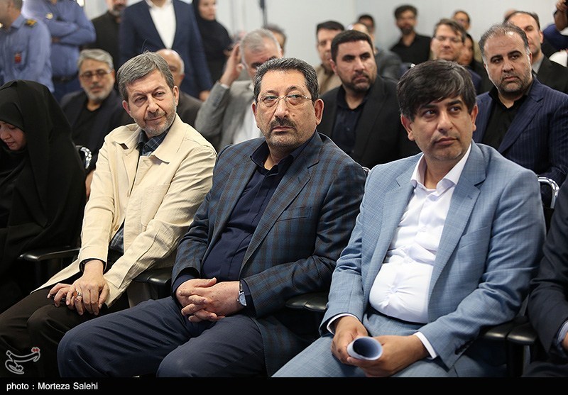 افتتاح فاز نخست نیروگاه خورشیدی آفتاب شرق در اصفهان